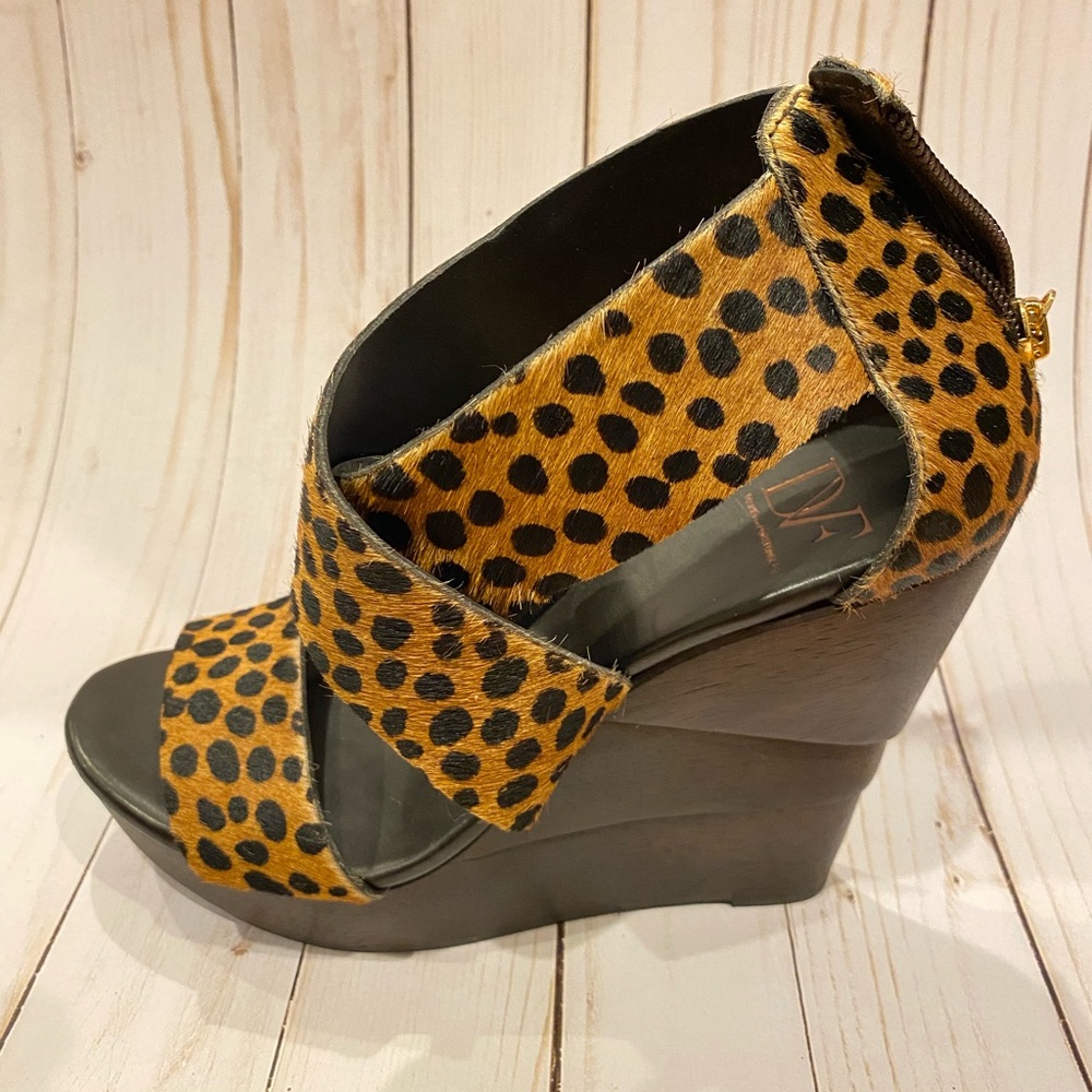 Opal Leopard Wedge by‎ Dianne Von Furstenburg Leather Sandals Wooden Women’s 8